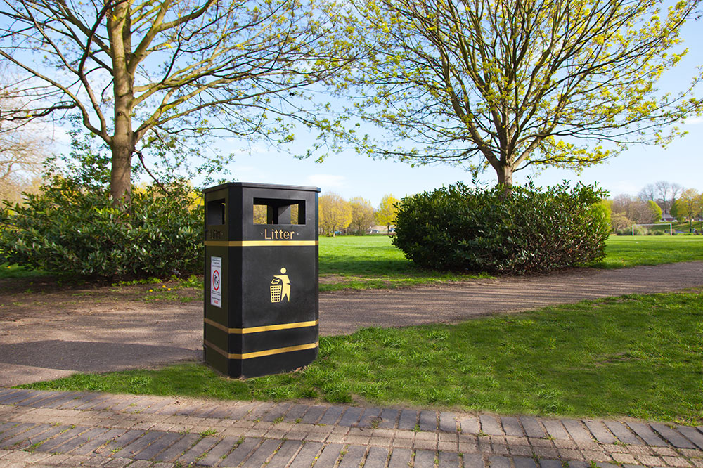 OUTDOOR LITTER BINS